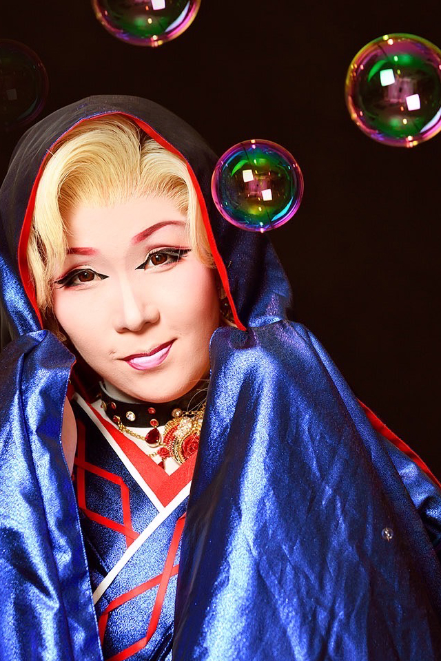 孔槻麗華ポートレート