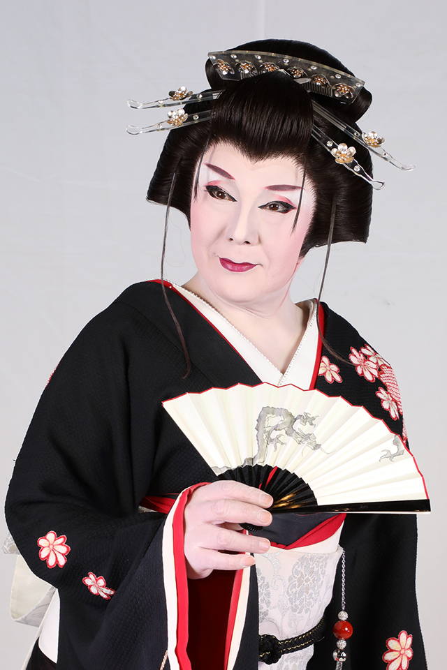 美奈月好次ポートレート